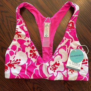 Carve bikini top size medium